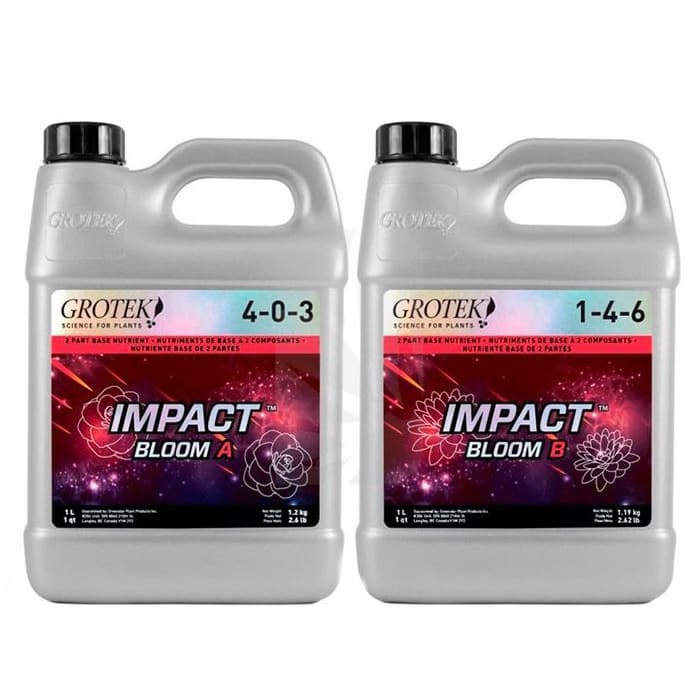 Botellas de Impact Bloom A e Impact Bloom B de Grotek con su formulación específica de micronutrientes.