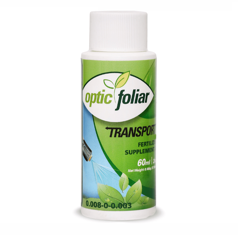 Detalle de la aplicación de Transport de Optic Foliar permitiendo la absorción directa por los estomas.