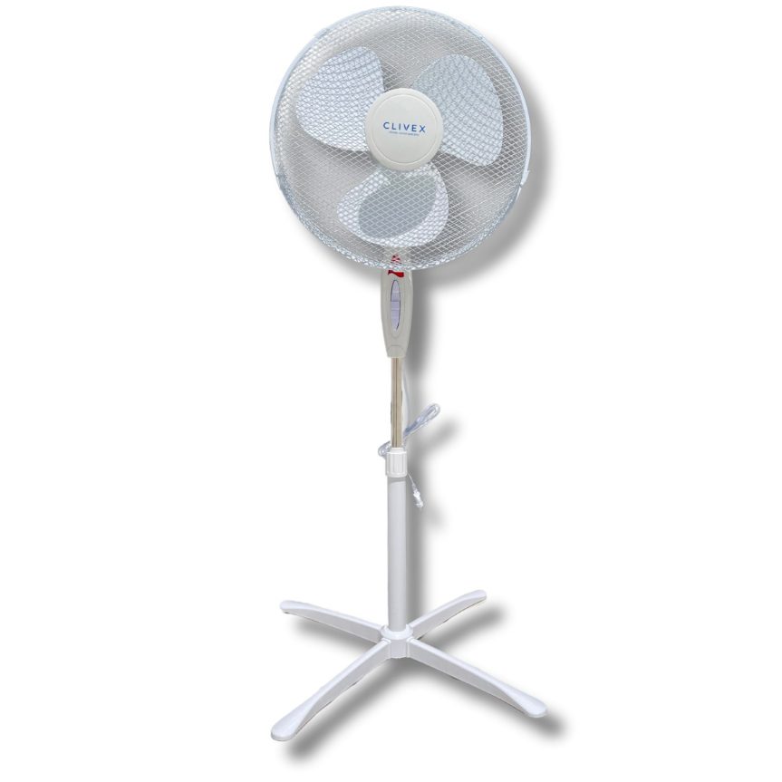 Ventilador de pie Clivex Eco V2 con base estable, aspas de 40cm y selector de 3 velocidades.